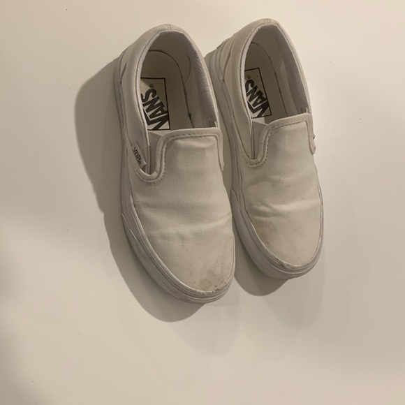 White vans - Picture 7 of 9